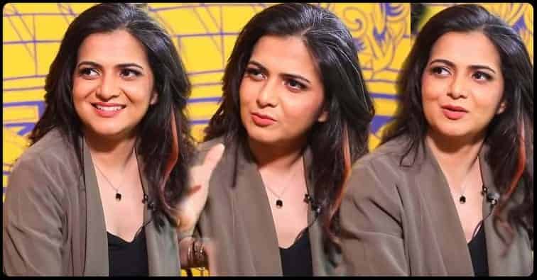 Dhivyadharshini