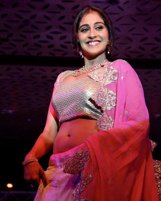 Regina Cassandra - updatenewse60