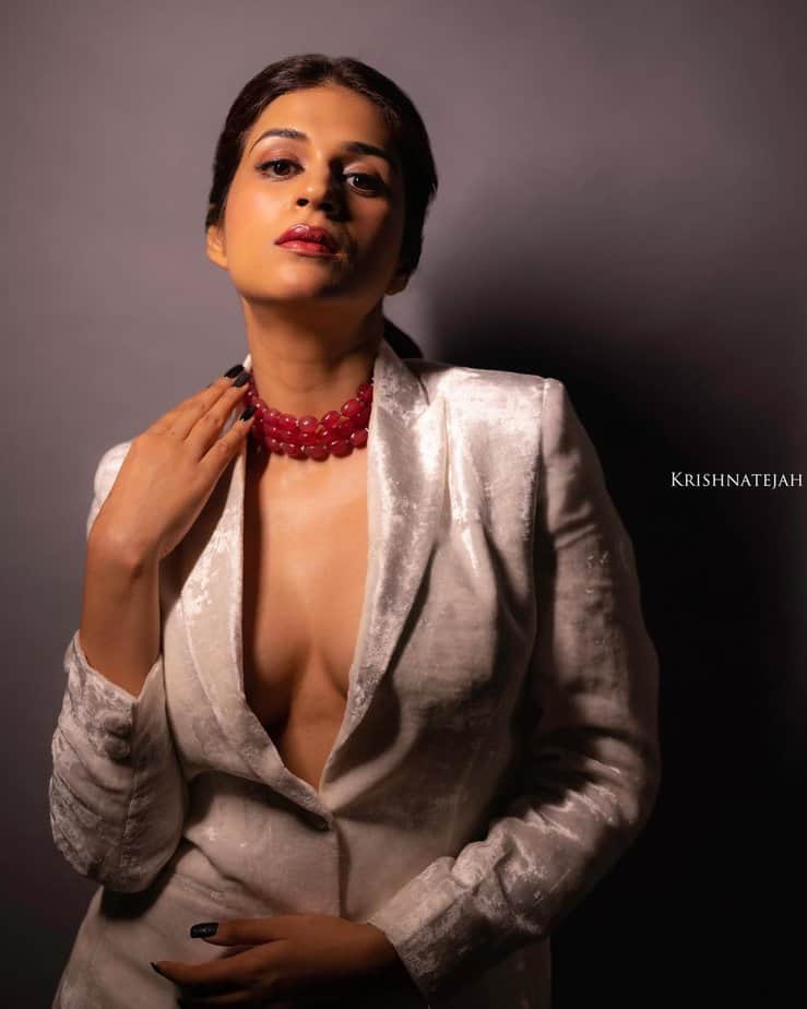 shraddha das-updatenews360