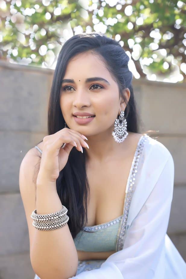 srushti dange - updatenews360