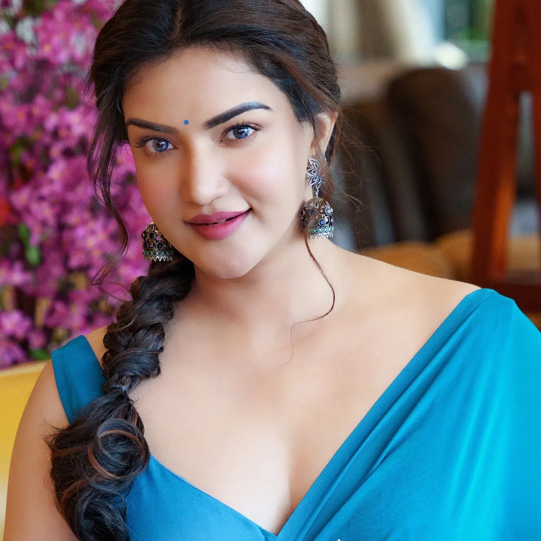 honey rose - updatenews360