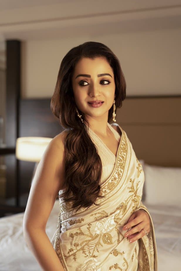 trisha krishnan - updatenews360