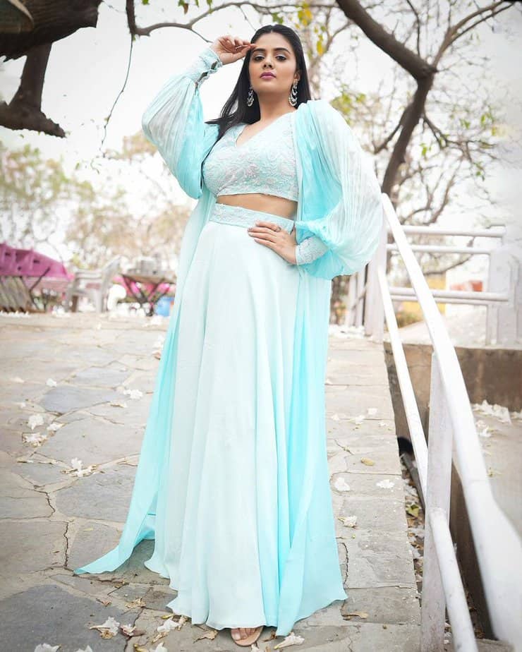 sreemukhi - updatenews360