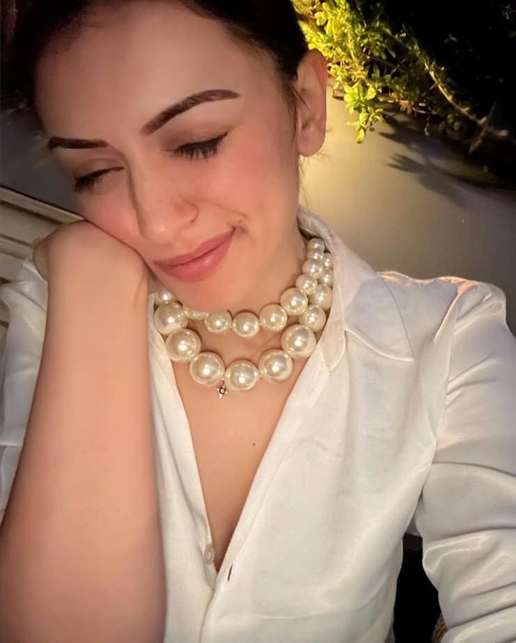 hansika - updatenews360