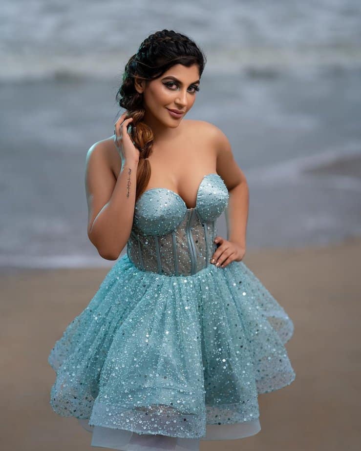 yashika anand -updatenews360