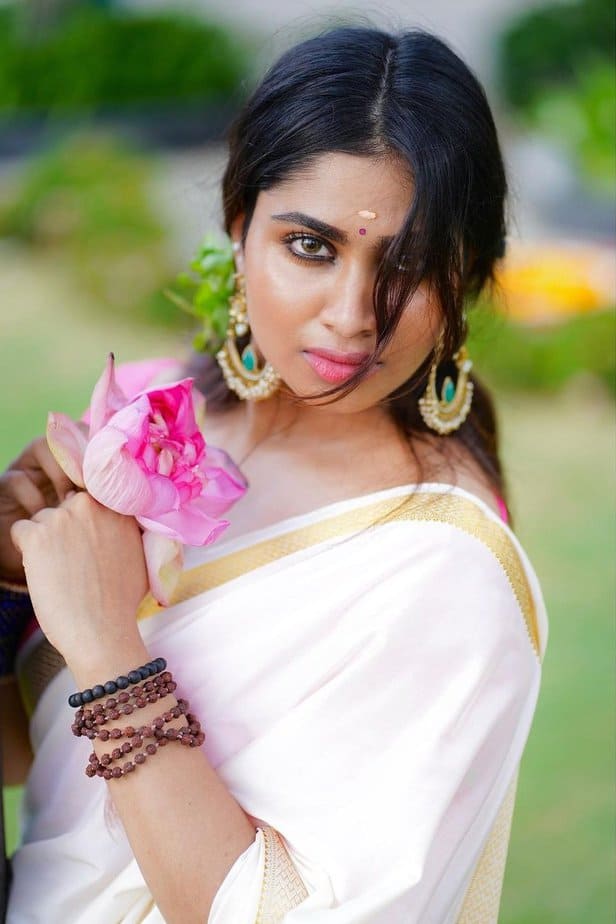 shivani narayanan - updatenews360.jpg 1