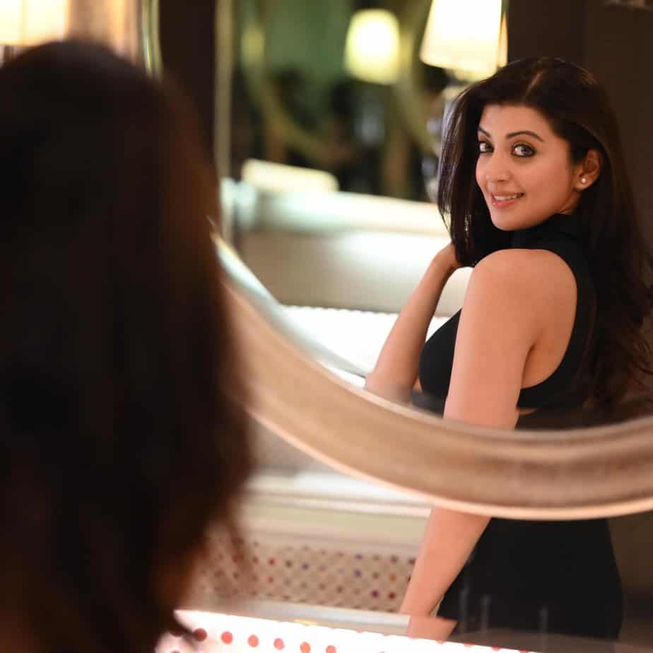 Pranitha Subhash-updatenews360